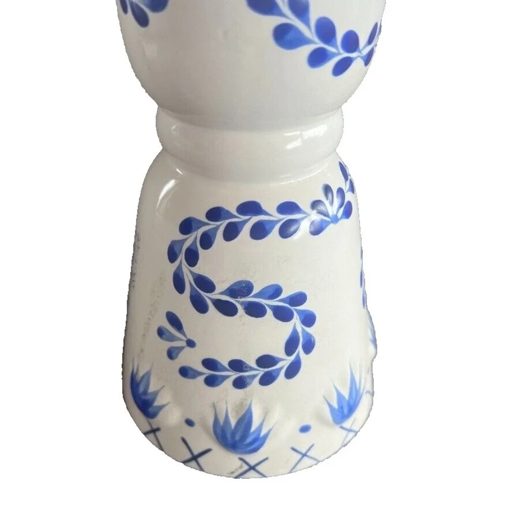 Clase Azul Empty Tequila‎ Bottles Set Hand Painted Ceramic Blue White Decor Bar